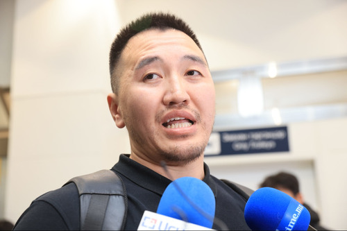 STORY #02  Б.Батнасан: Энх-Оргилыг аваргын бүс авахад өөрийн эрхгүй уйлсан тэр сэтгэл хөдлөлөөрөө аваргынхаа үгийг орчуулж хүргэсэн